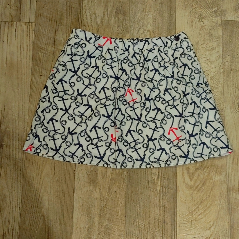 Lilly Pulitzer Anchor Skirt Size M. never worn!